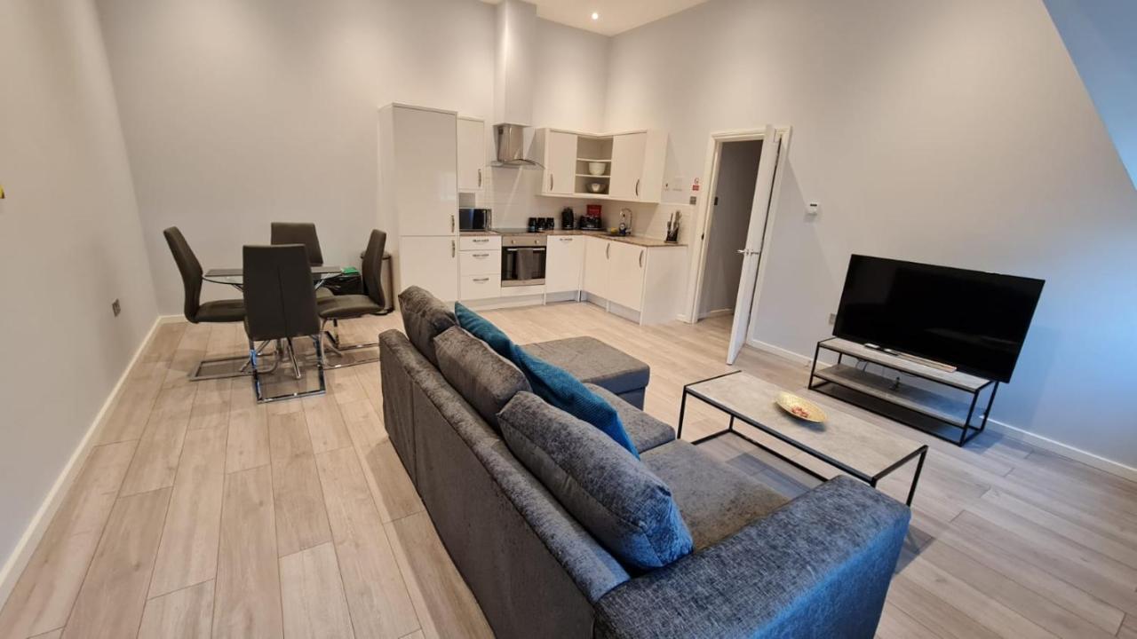 Cosy Flats Near Heathrow, Group Bookings Available With Parking Space Hounslow Luaran gambar