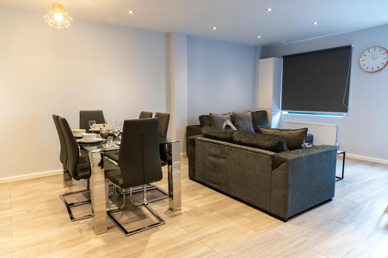 Cosy Flats Near Heathrow, Group Bookings Available With Parking Space Hounslow Luaran gambar